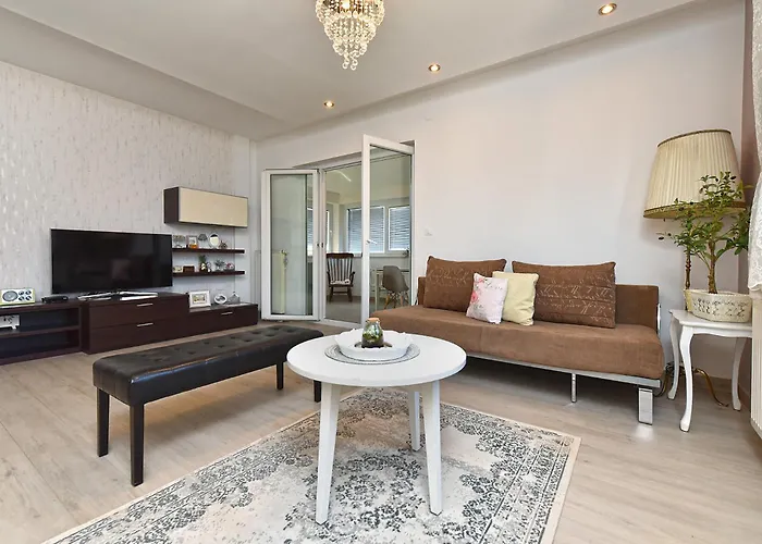 Apartament Sandra 2389 *