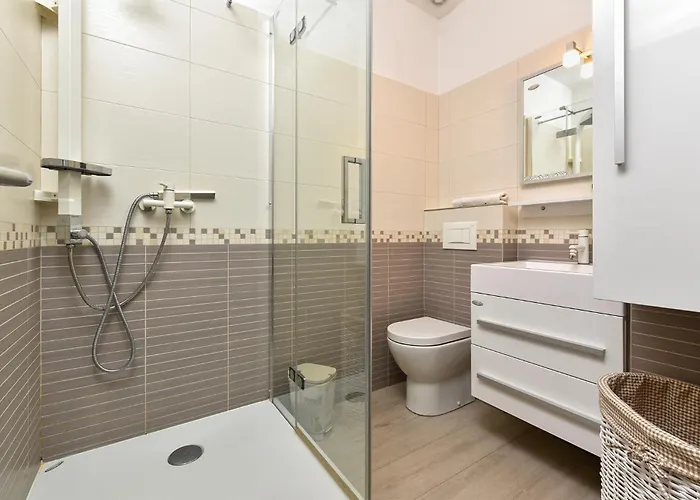 Apartament Sandra 2389 *